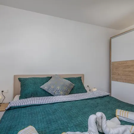 Apartments Sunrise Krk Krk Town Exterior photo